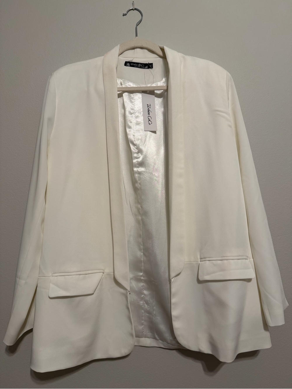 Urban CocoCream Open-Front Collarless Blazer